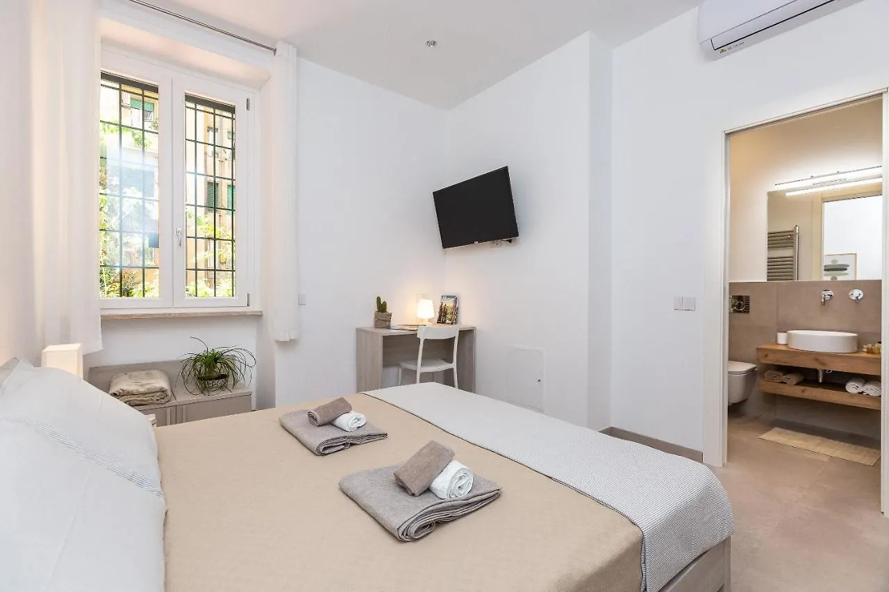 Colosseum Holidays - Marco Aurelio Apartment Rome